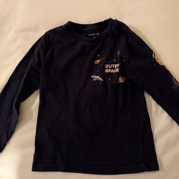 AMAZING LIMITED EDITION MAYORAL OUTER SPACE PLANET LONG SLEEVE TEE SIZE 6 - Picture 1 of 3